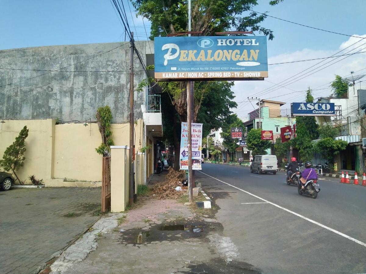 Hotel Pekalongan Syariah Mitra Reddoorz Exterior foto
