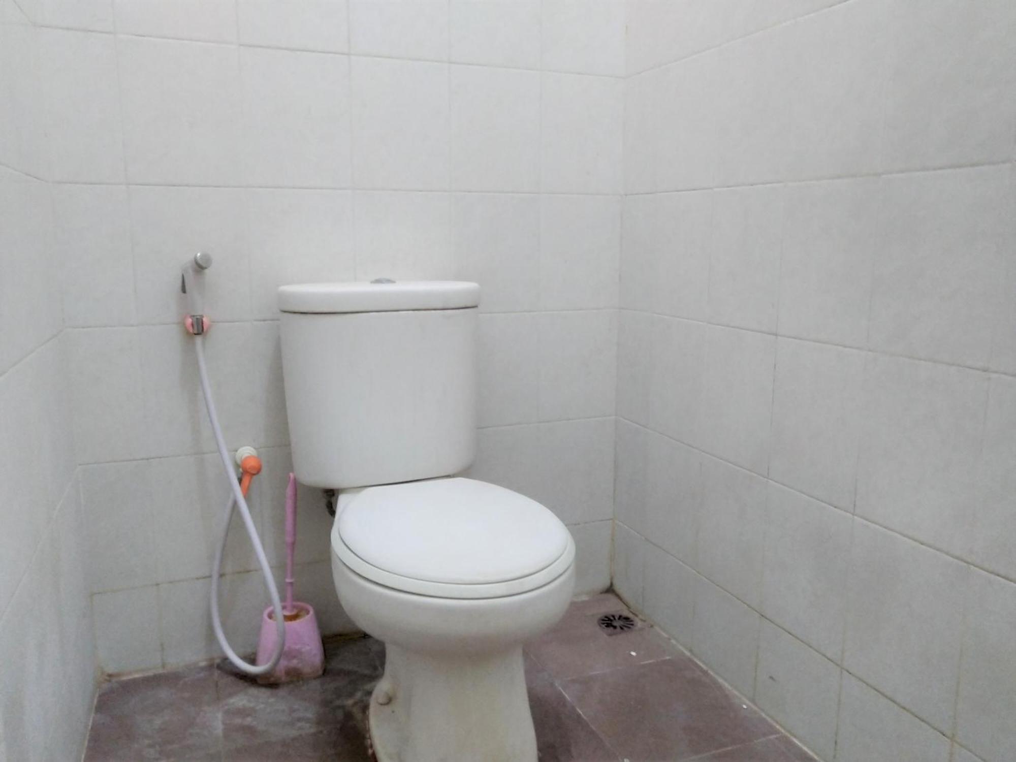 Hotel Pekalongan Syariah Mitra Reddoorz Cameră foto